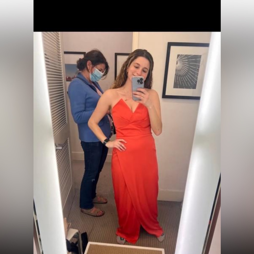 Brand new never worn Aidan mattox dress size 6
